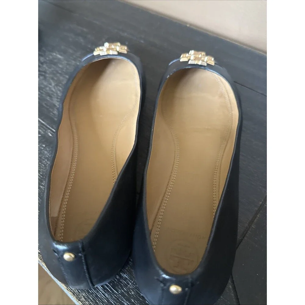 Tory Burch Everly Cap Toe Black Leather Gold Logo Ballet Flats Shoes 10.5